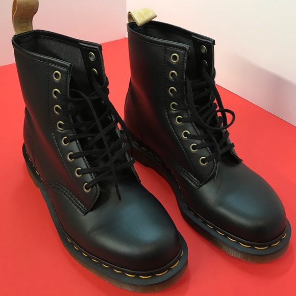 dr martens 14045